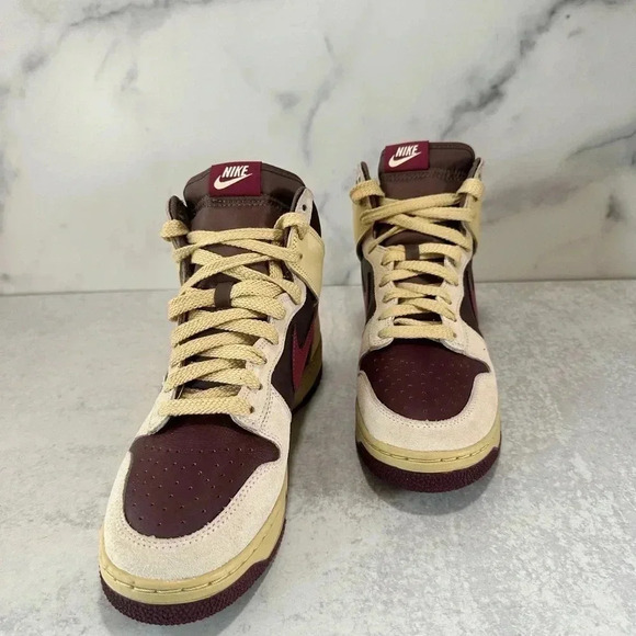 Nike Shoes - NWOT Nike Dunk High 1985